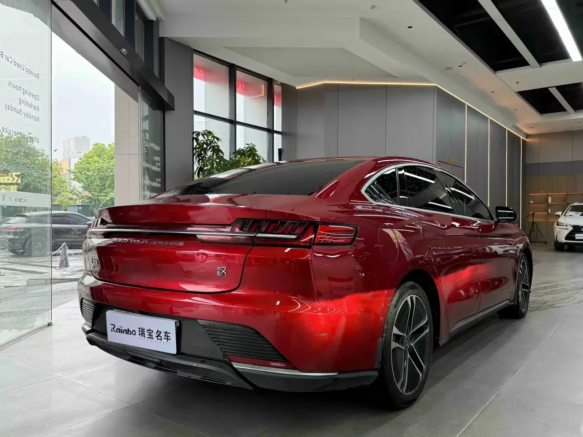BYD Han EV