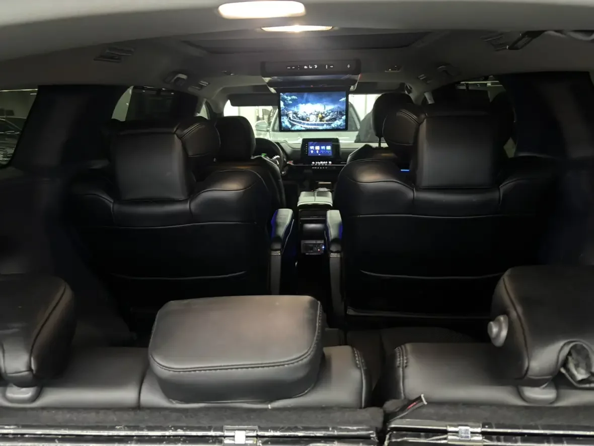 Toyota Granvia
