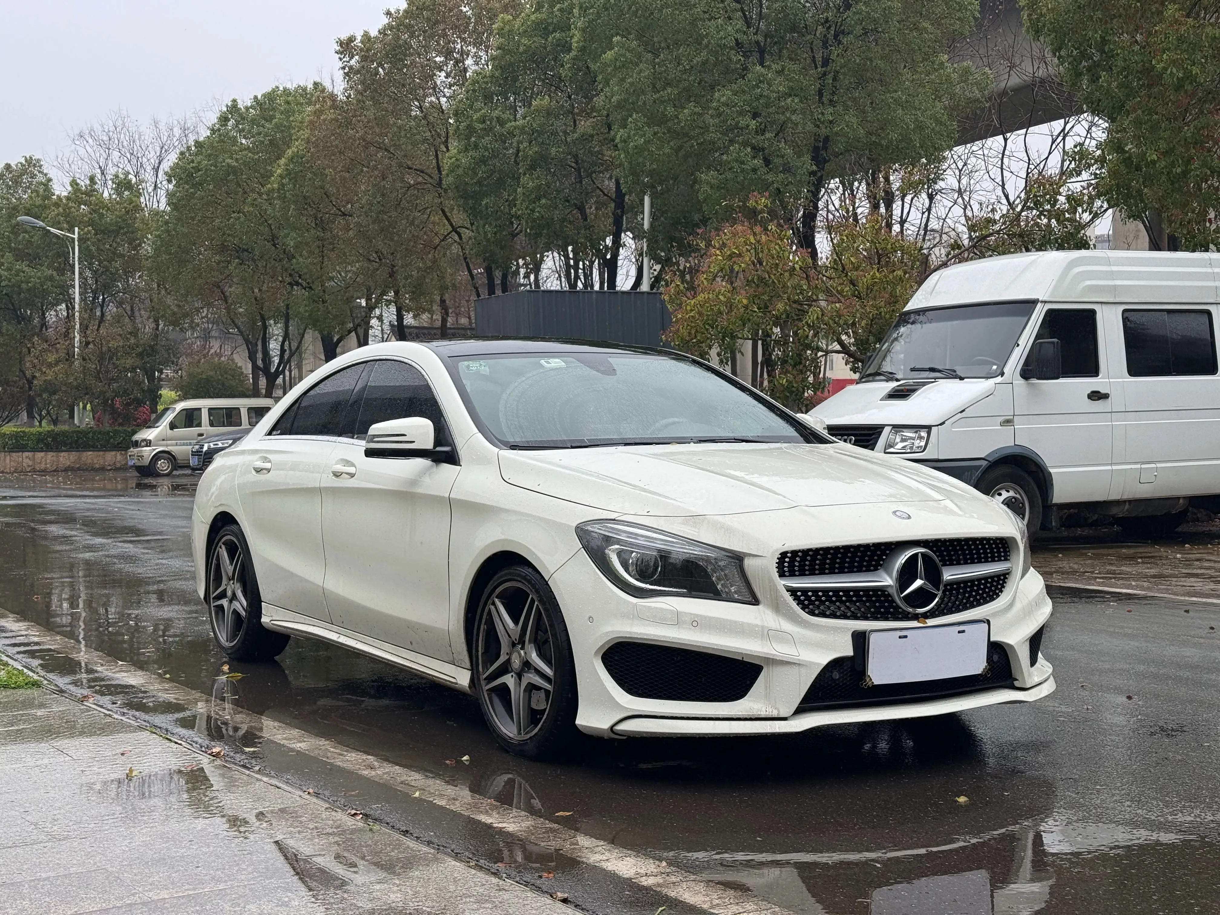 Mercedes-Benz CLA (Imported)