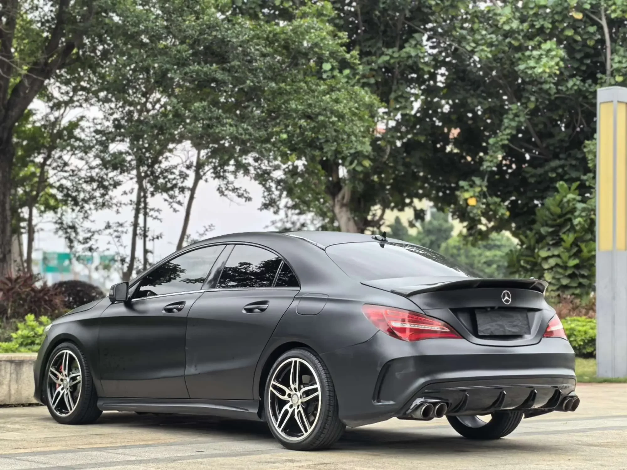 Mercedes-Benz CLA (Imported)