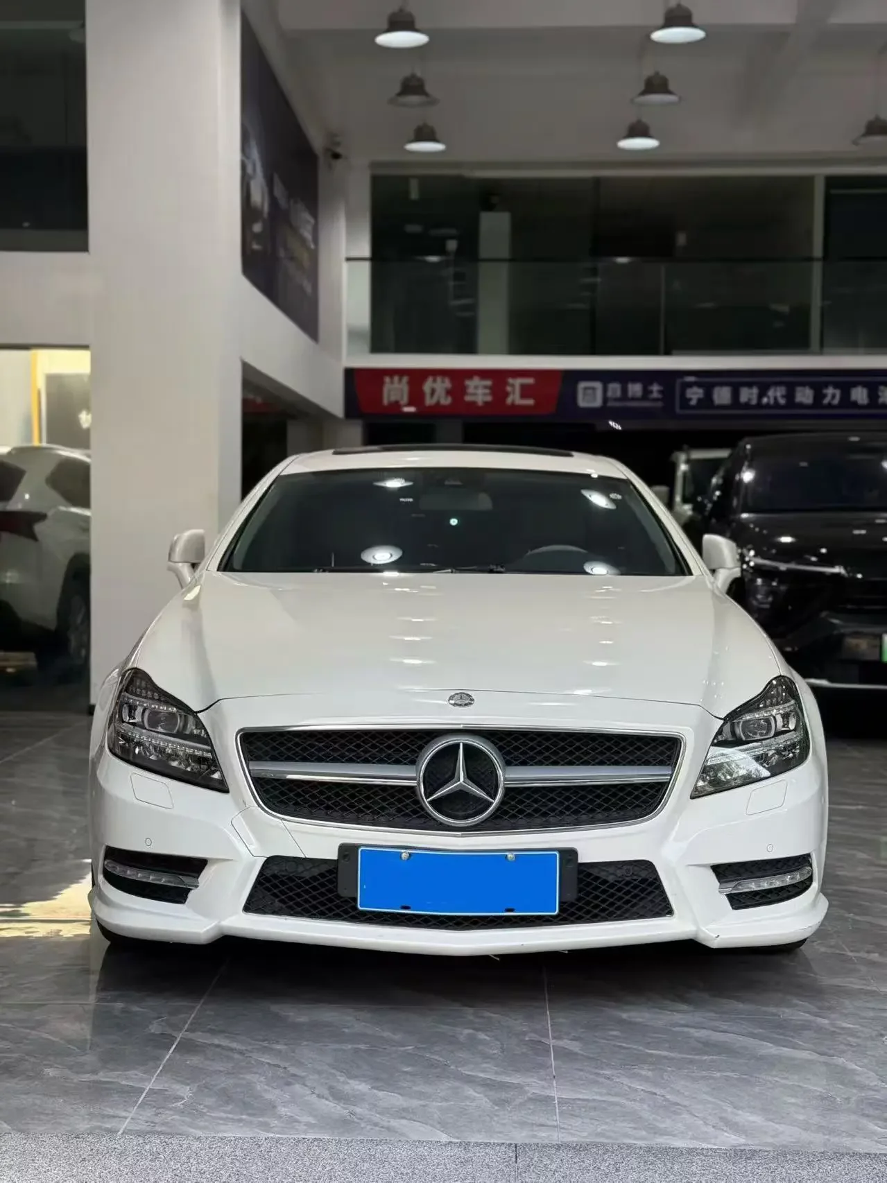 Mercedes-Benz CLS