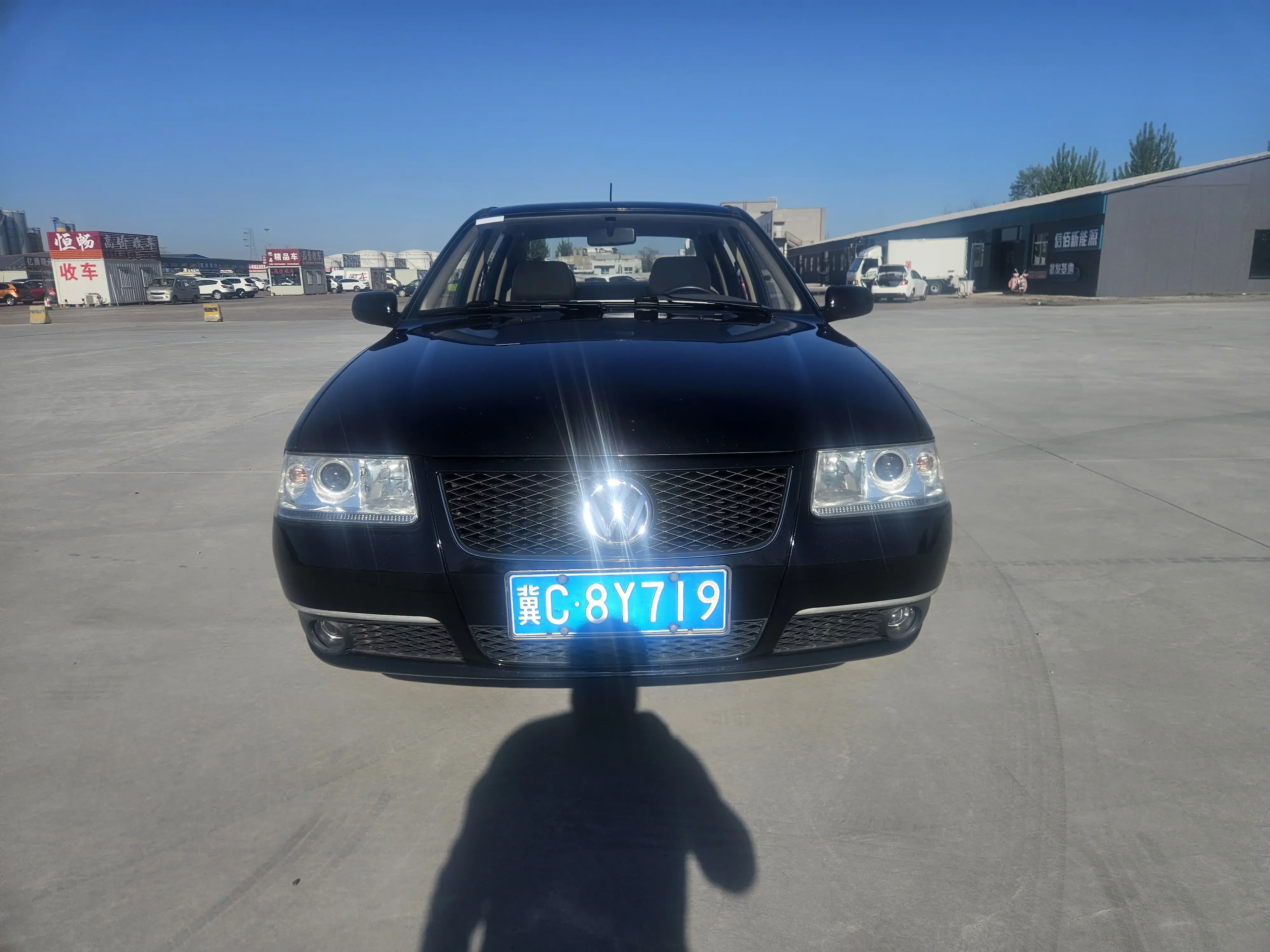 Volkswagen Santana Zhijun  из Китая