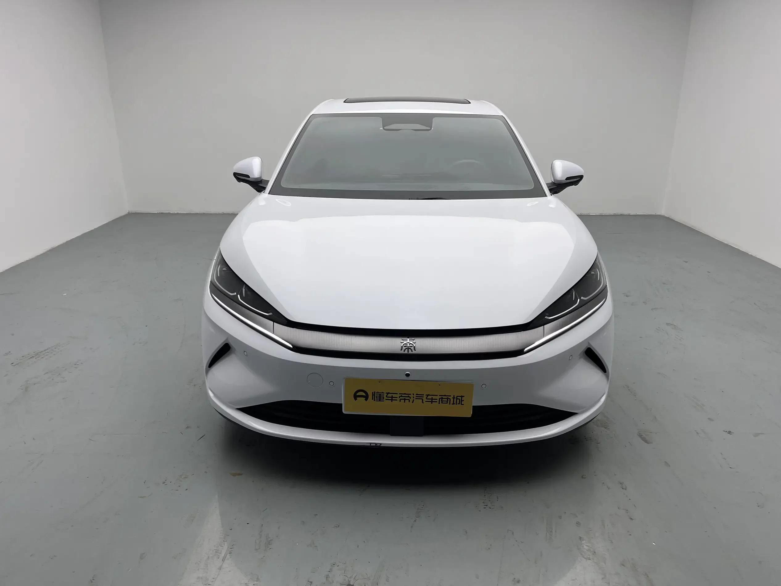 BYD Qin L EV