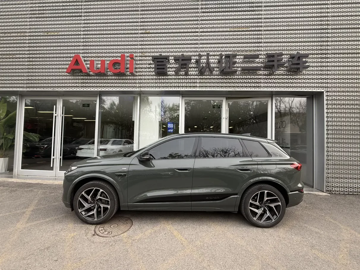 Audi Q6L e-tron