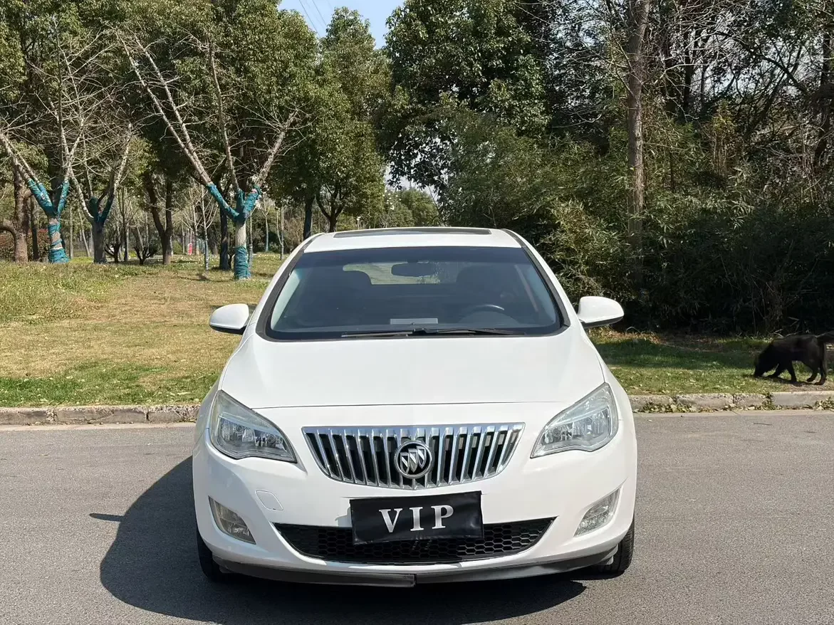 Buick Yinglang
