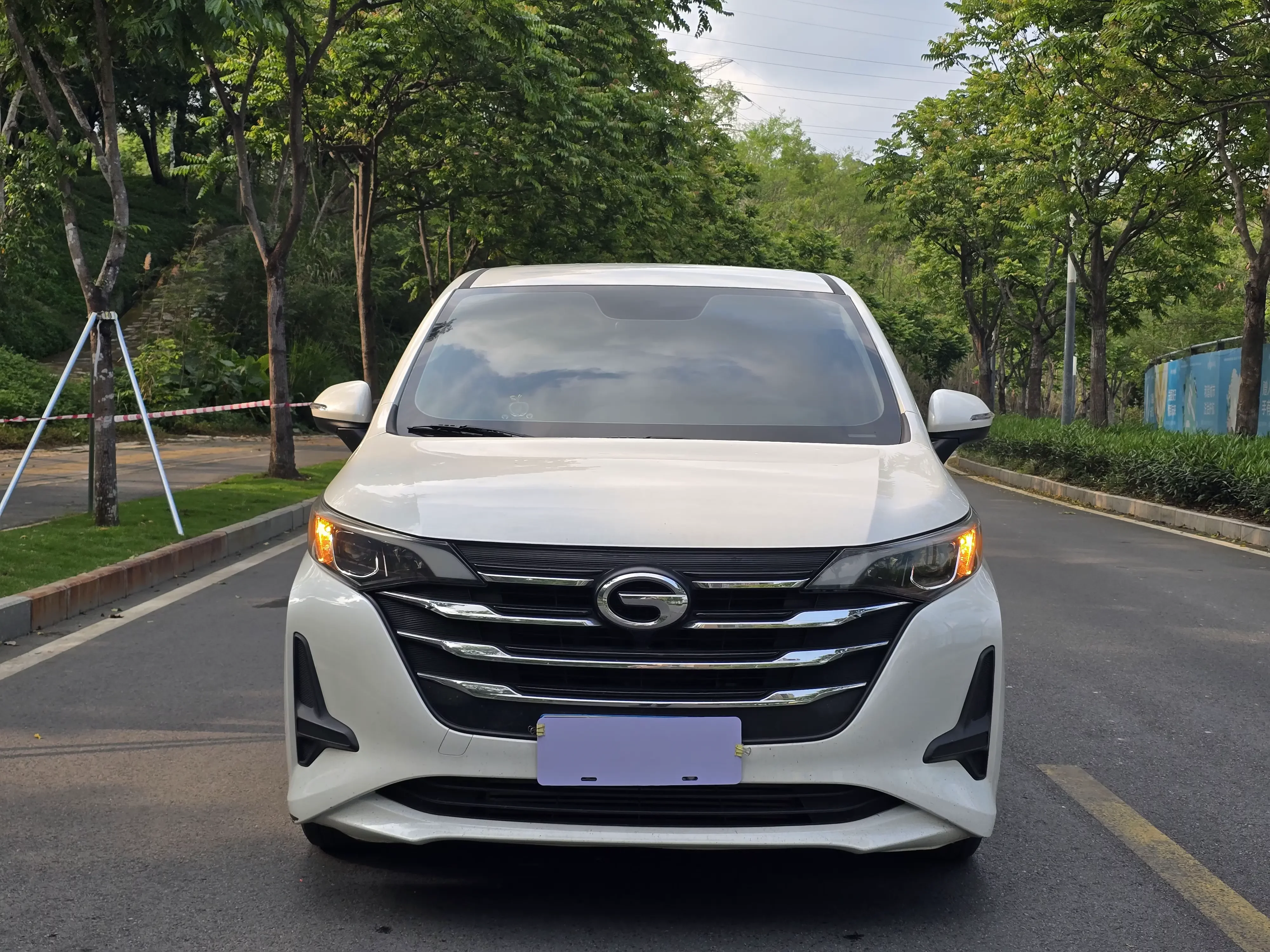 GAC Trumpchi M6  из Китая