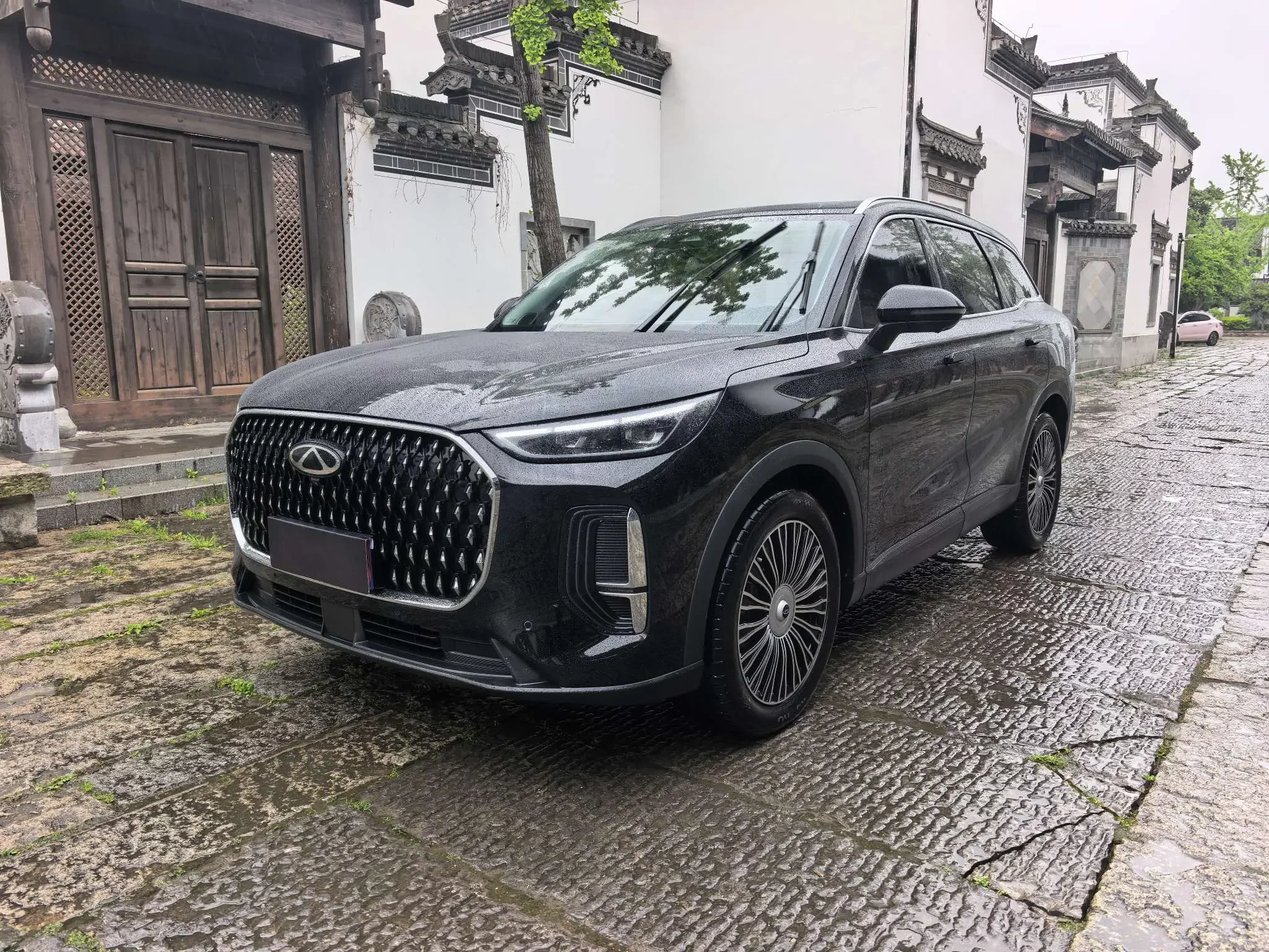 Chery Tiggo 8L