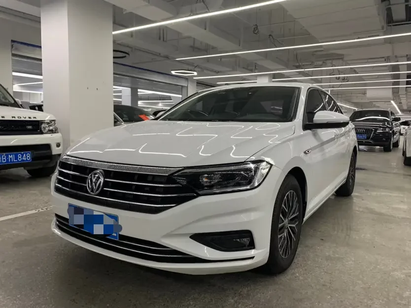 Volkswagen Sagitar