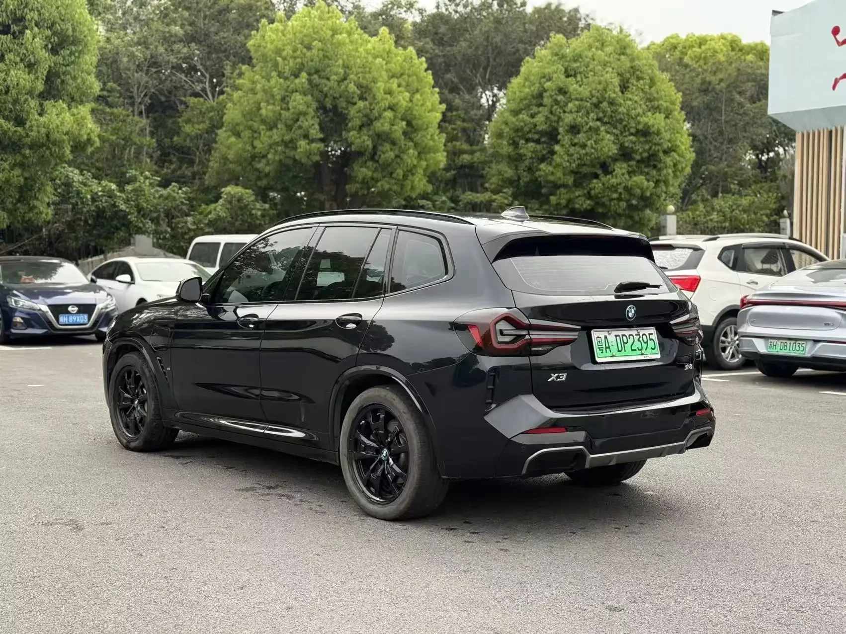 BMW iX3