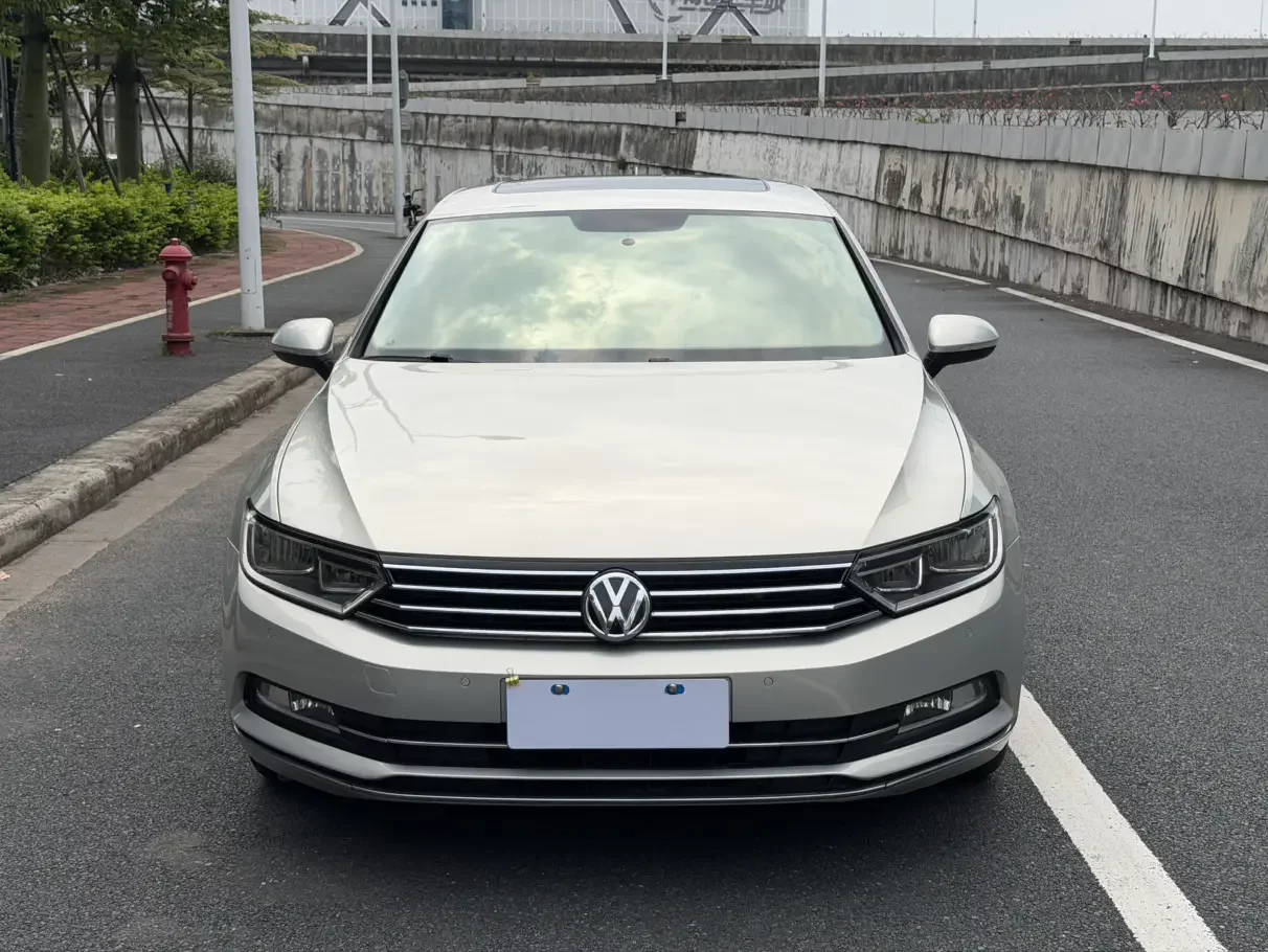 Volkswagen Magotan