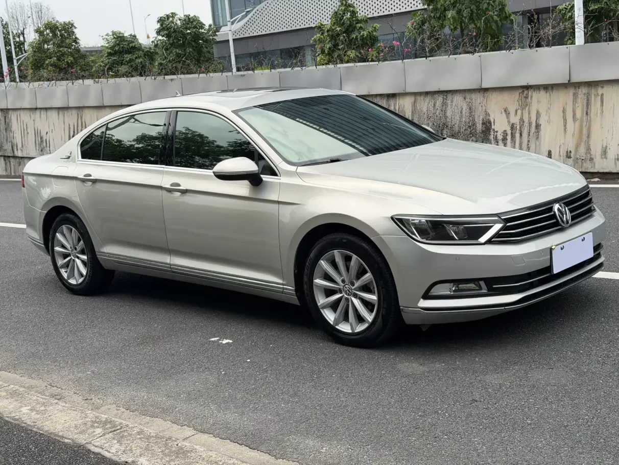 Volkswagen Magotan