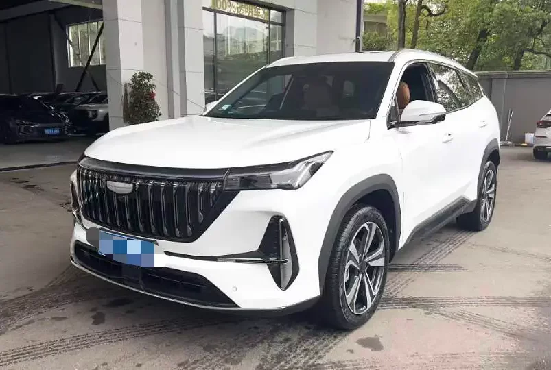 Geely Atlas L