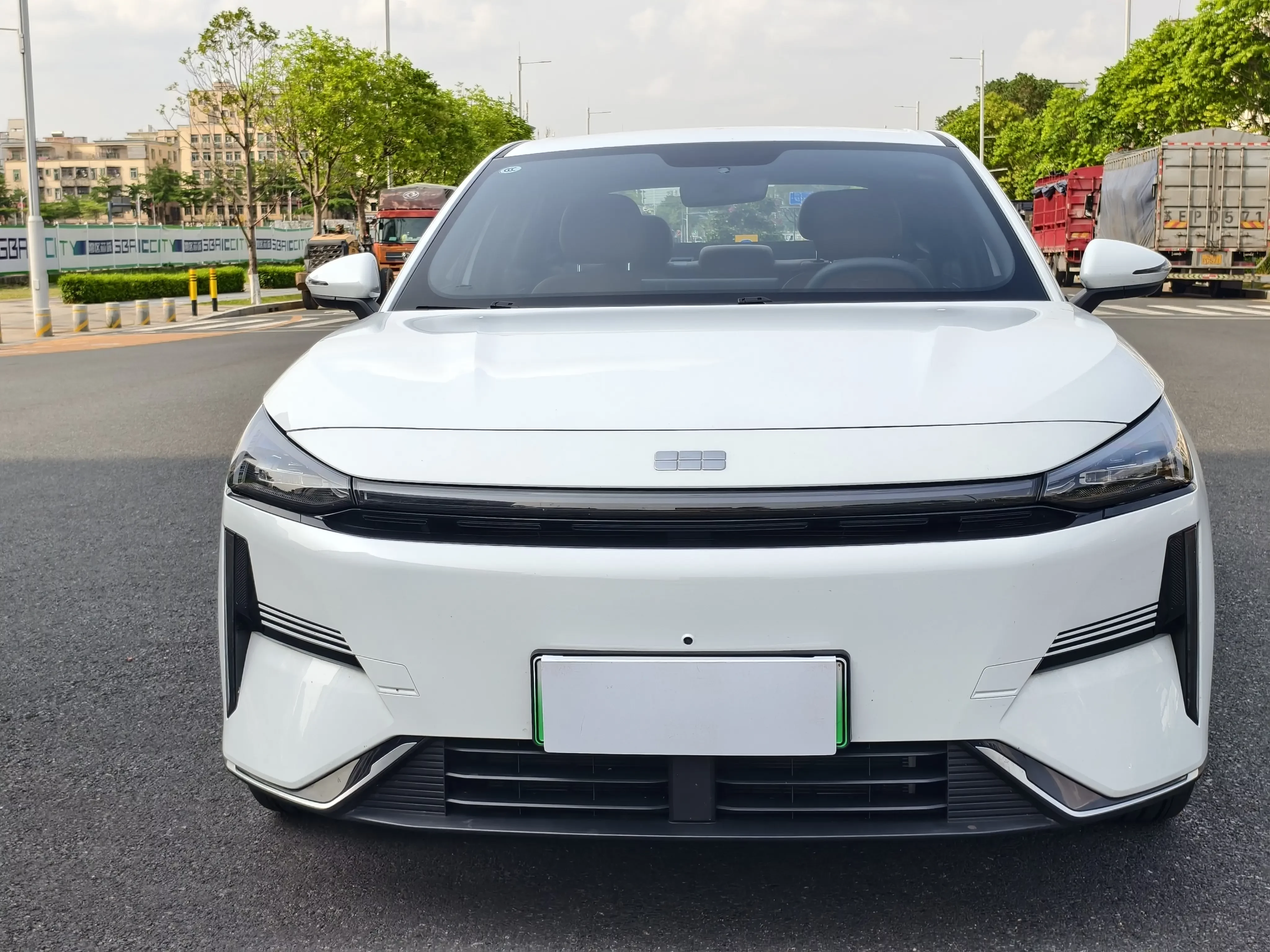 Geely Galaxy L6