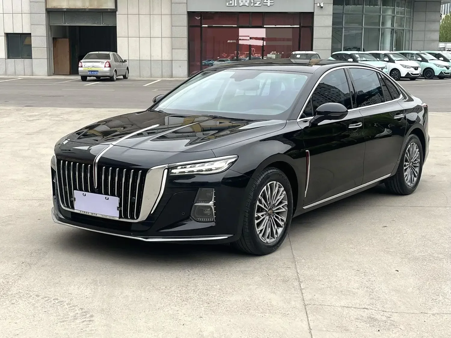 Hongqi H5