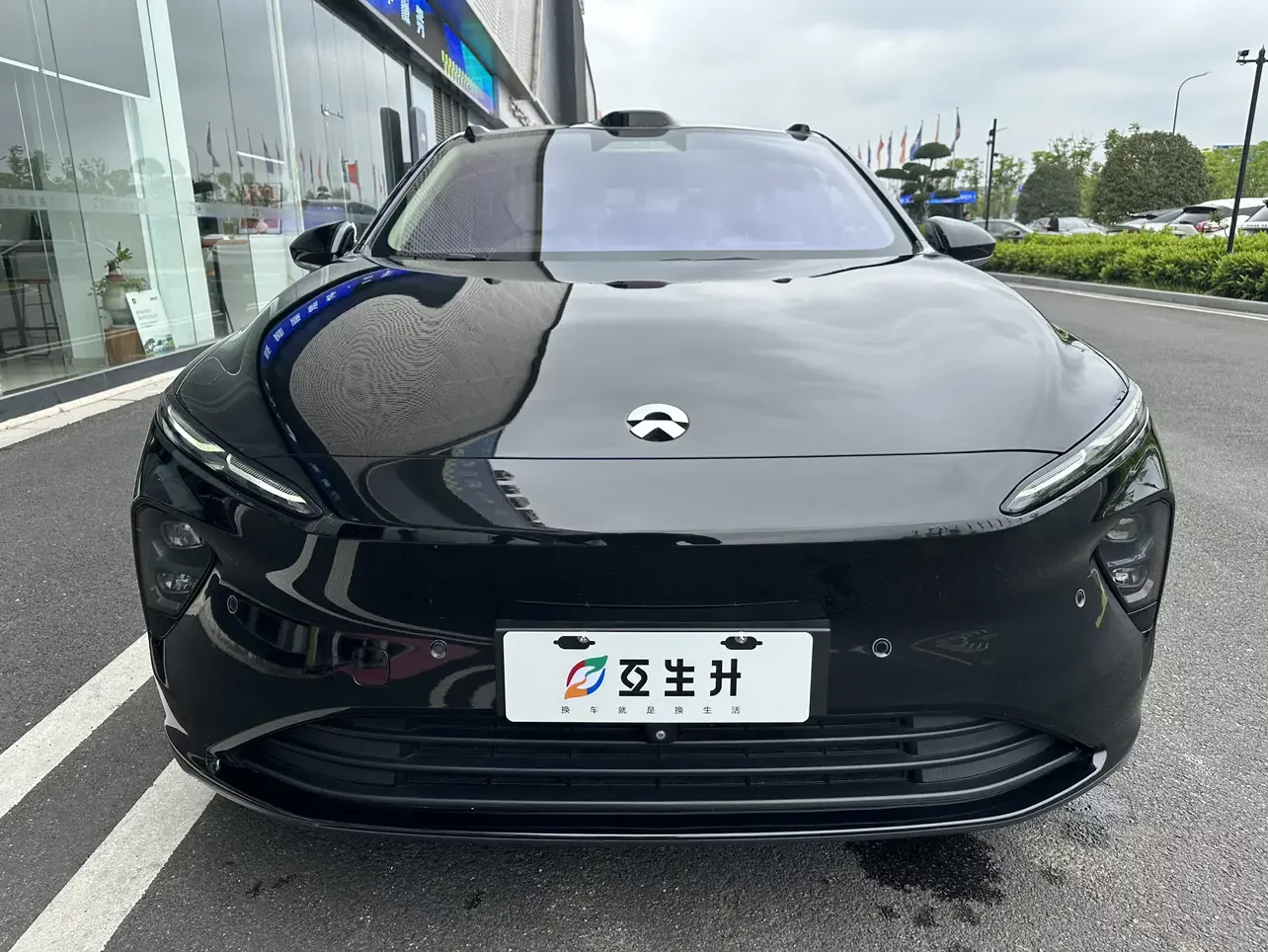 NIO ET7