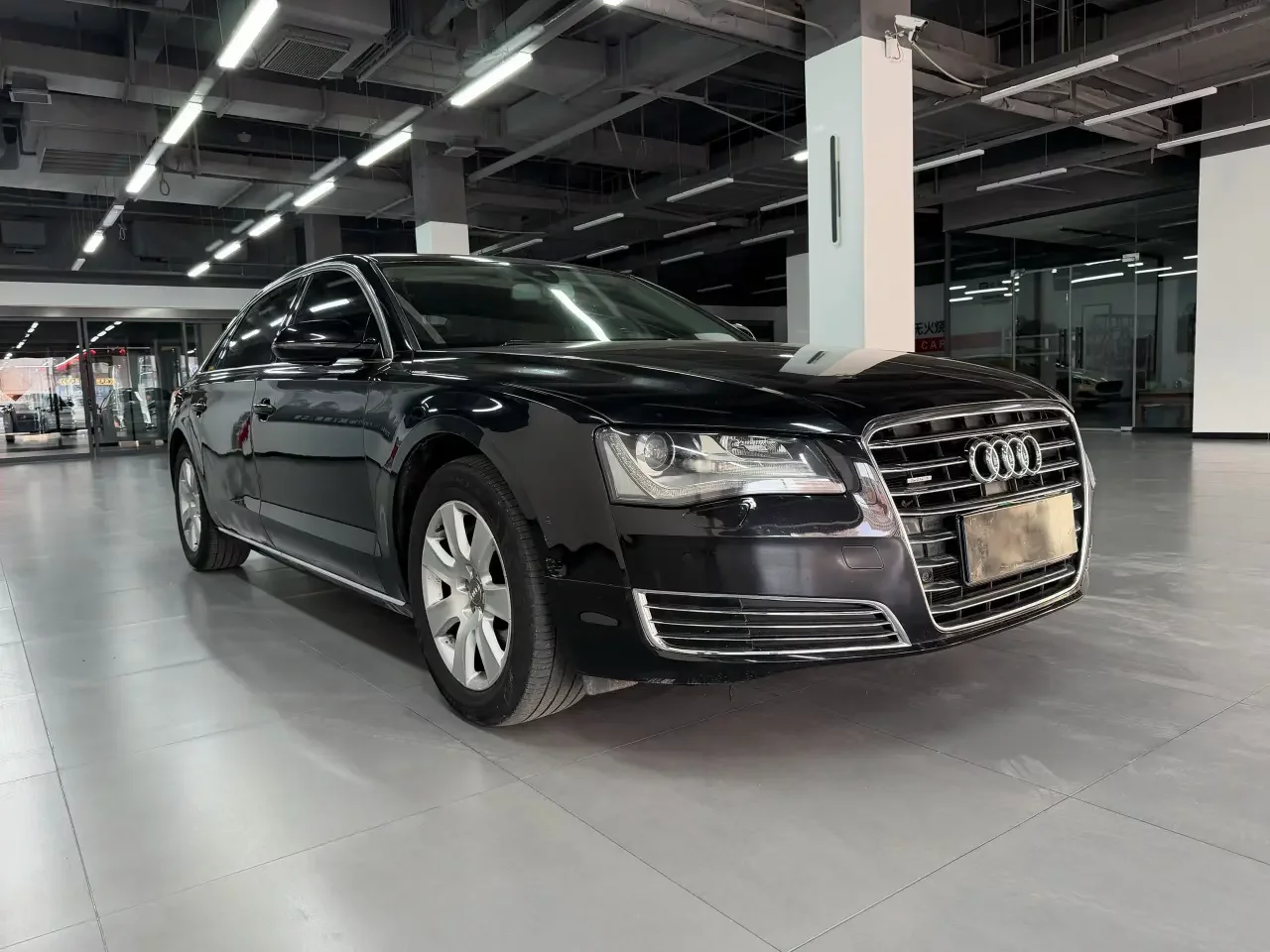 Audi A8