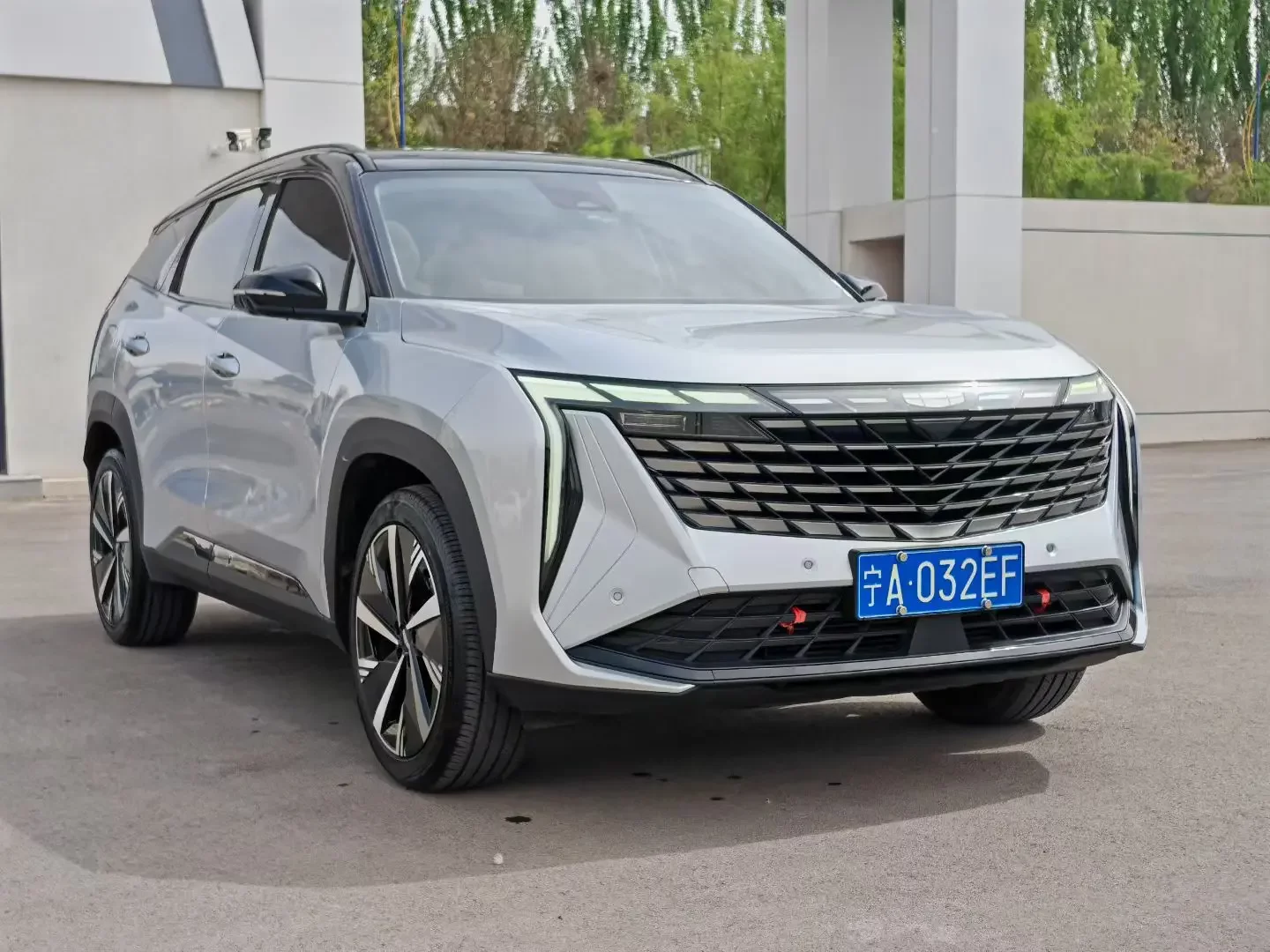 Geely Atlas L