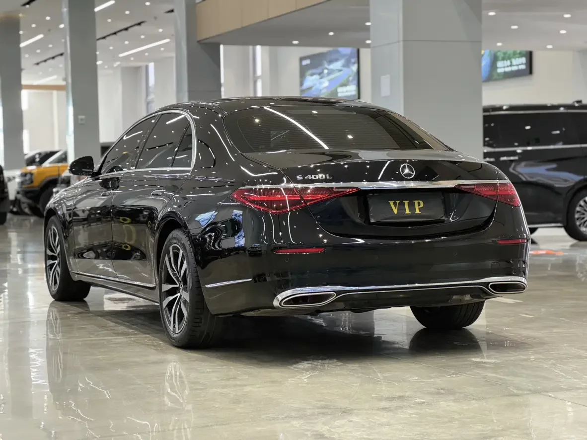 Mercedes-Benz S Class