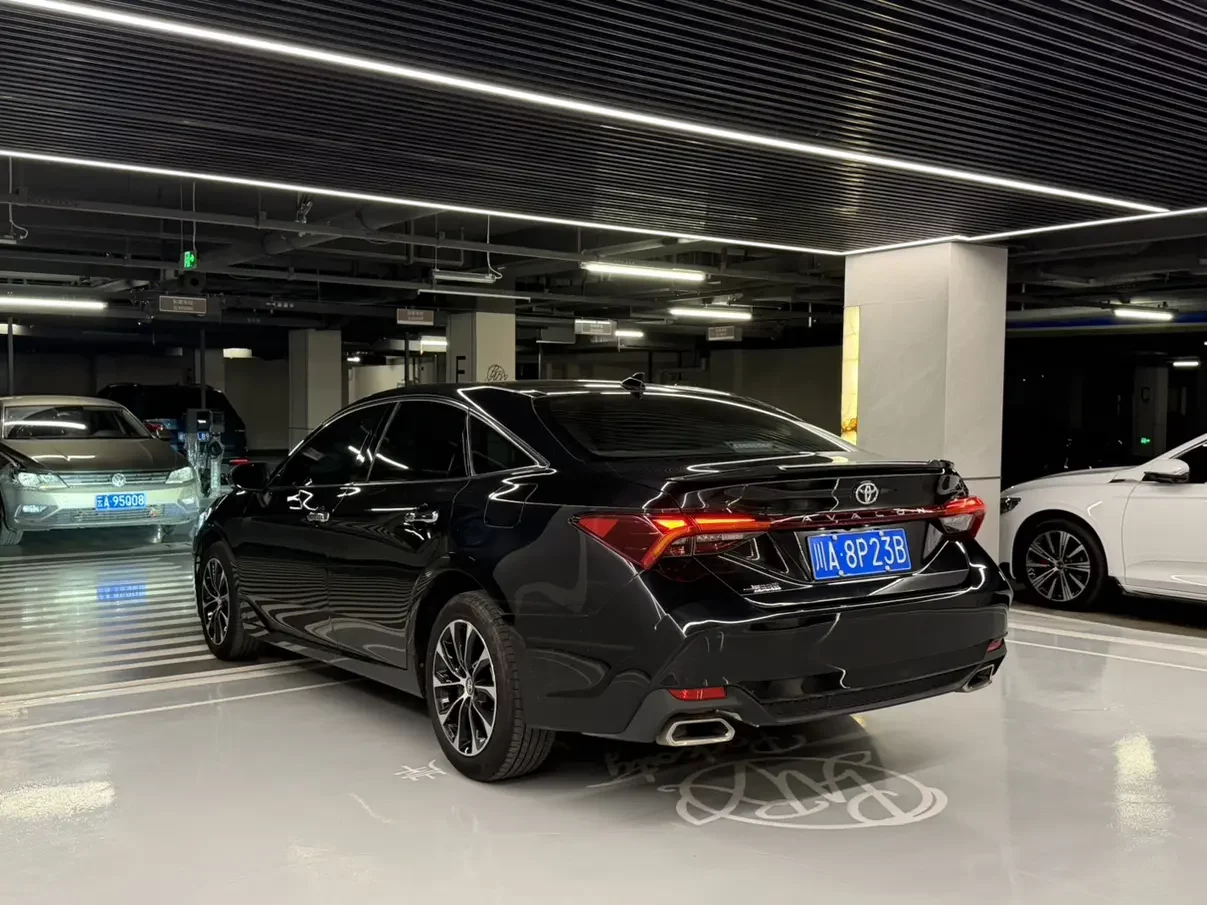 Toyota Avalon