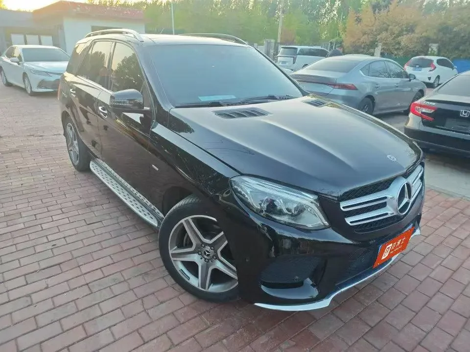 Mercedes-Benz GLE (Imported)