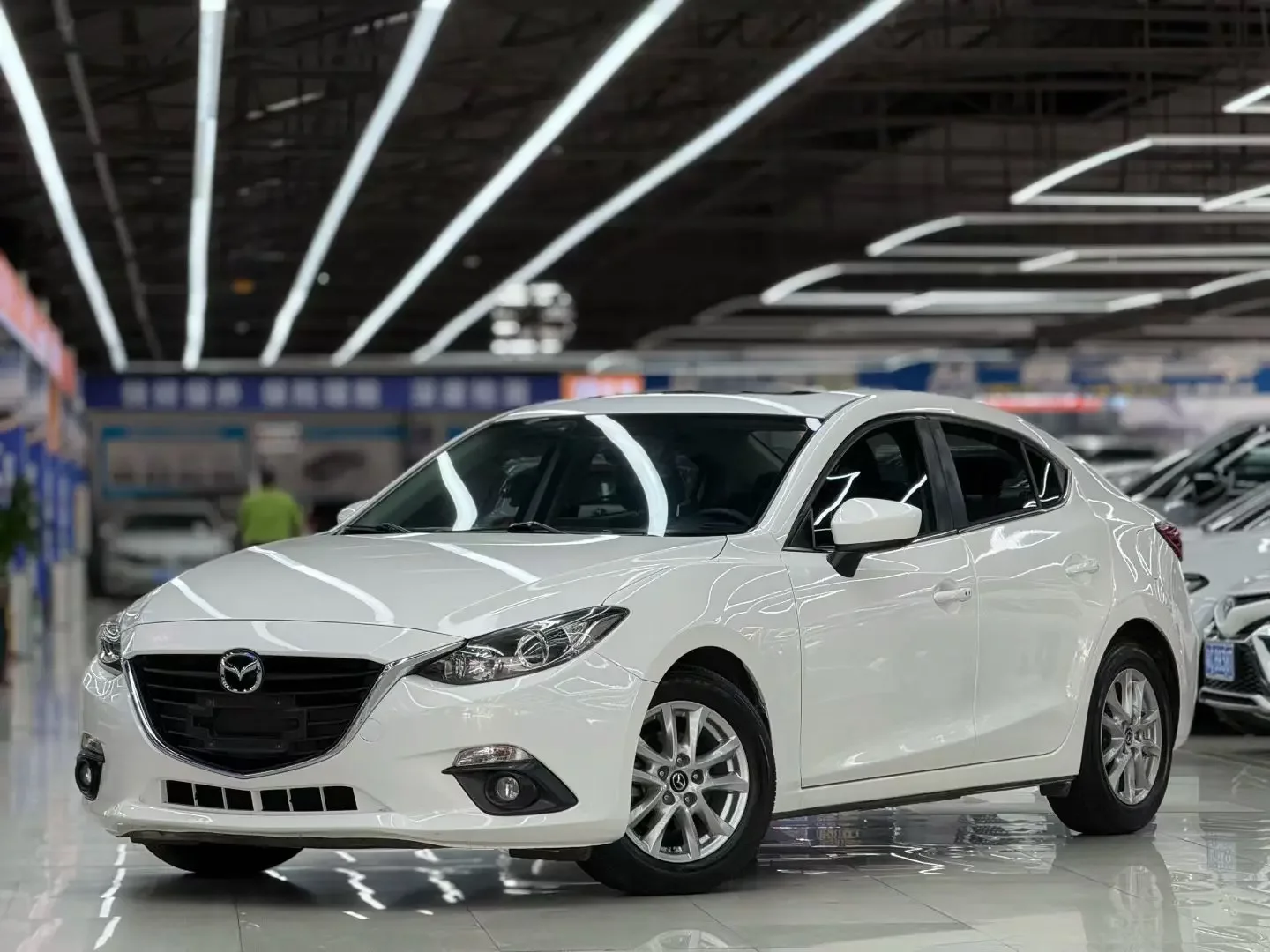 Mazda Axela