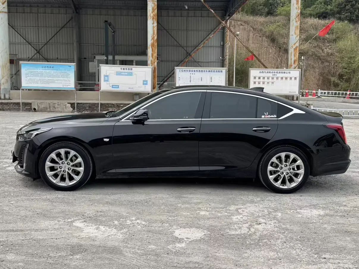 Cadillac CT5