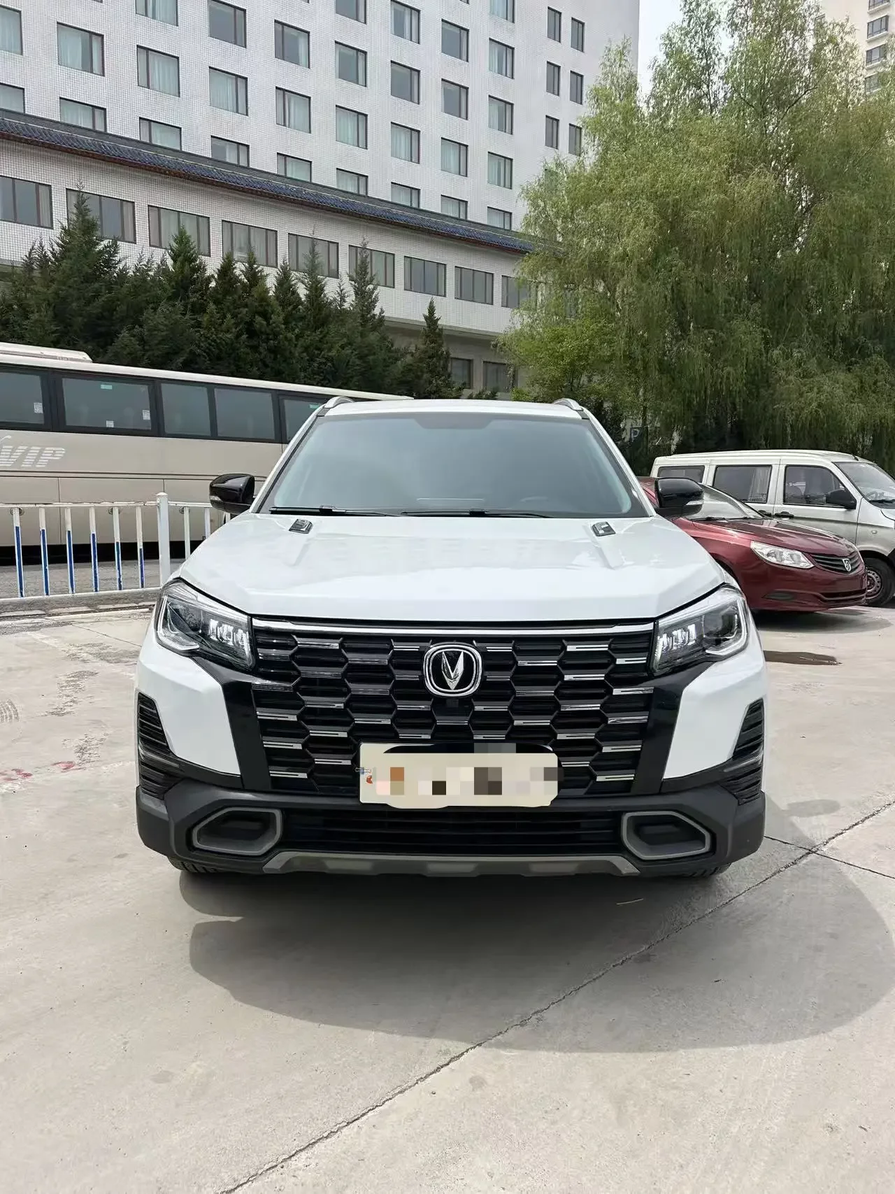 Changan CS75