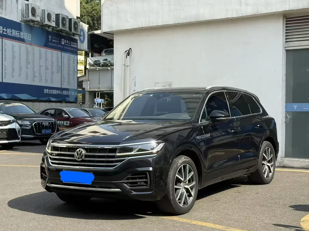Volkswagen Touareg