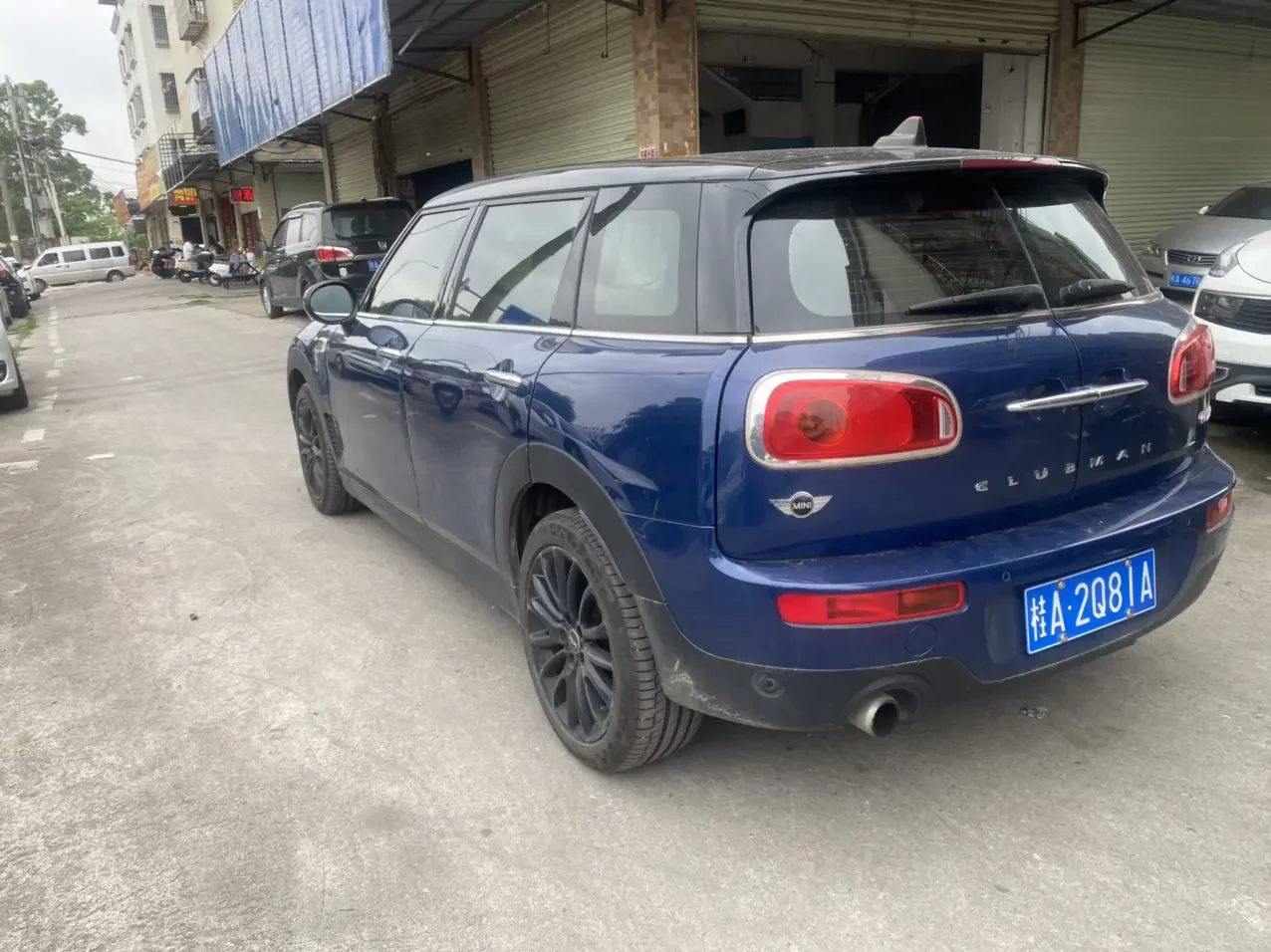 MINI CLUBMAN
