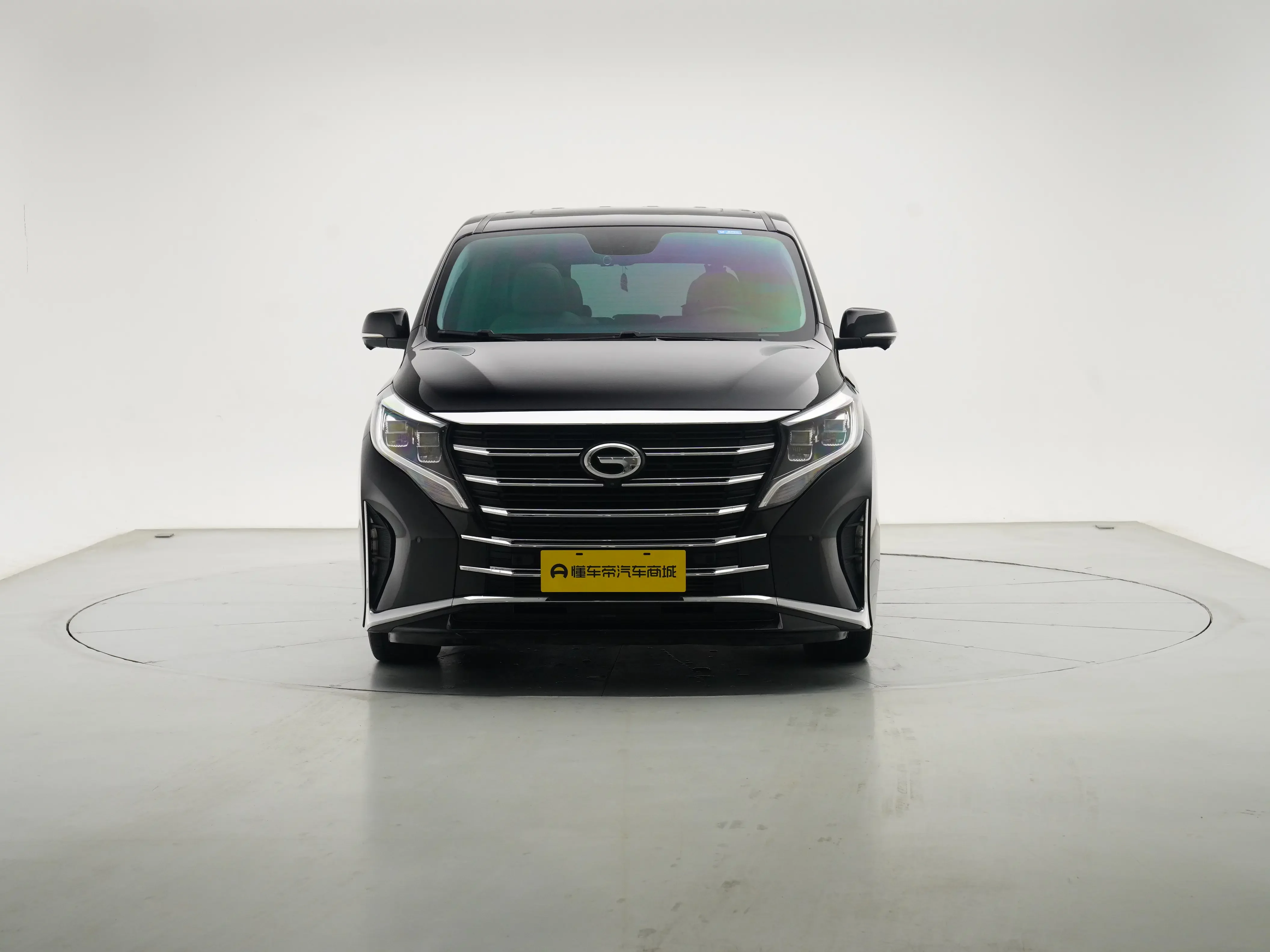 GAC Trumpchi M8