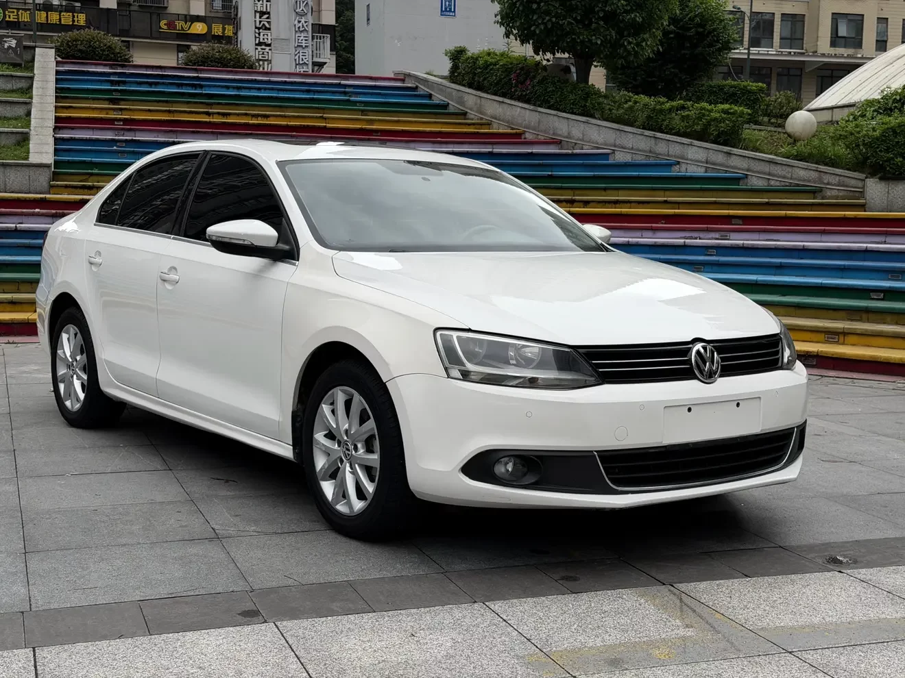 Volkswagen Sagitar