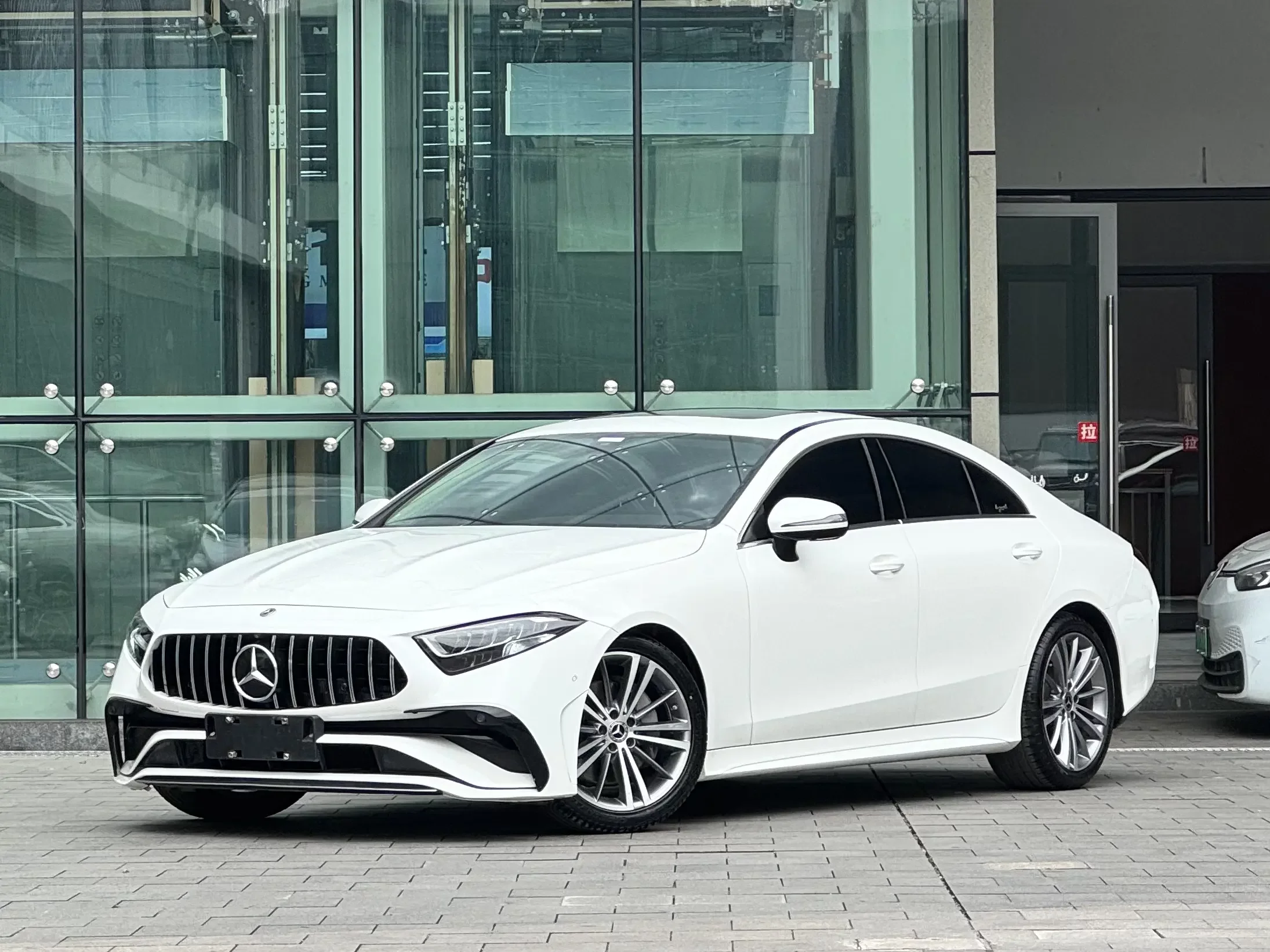 Mercedes-Benz CLS