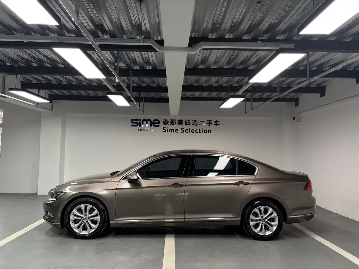 Volkswagen Magotan