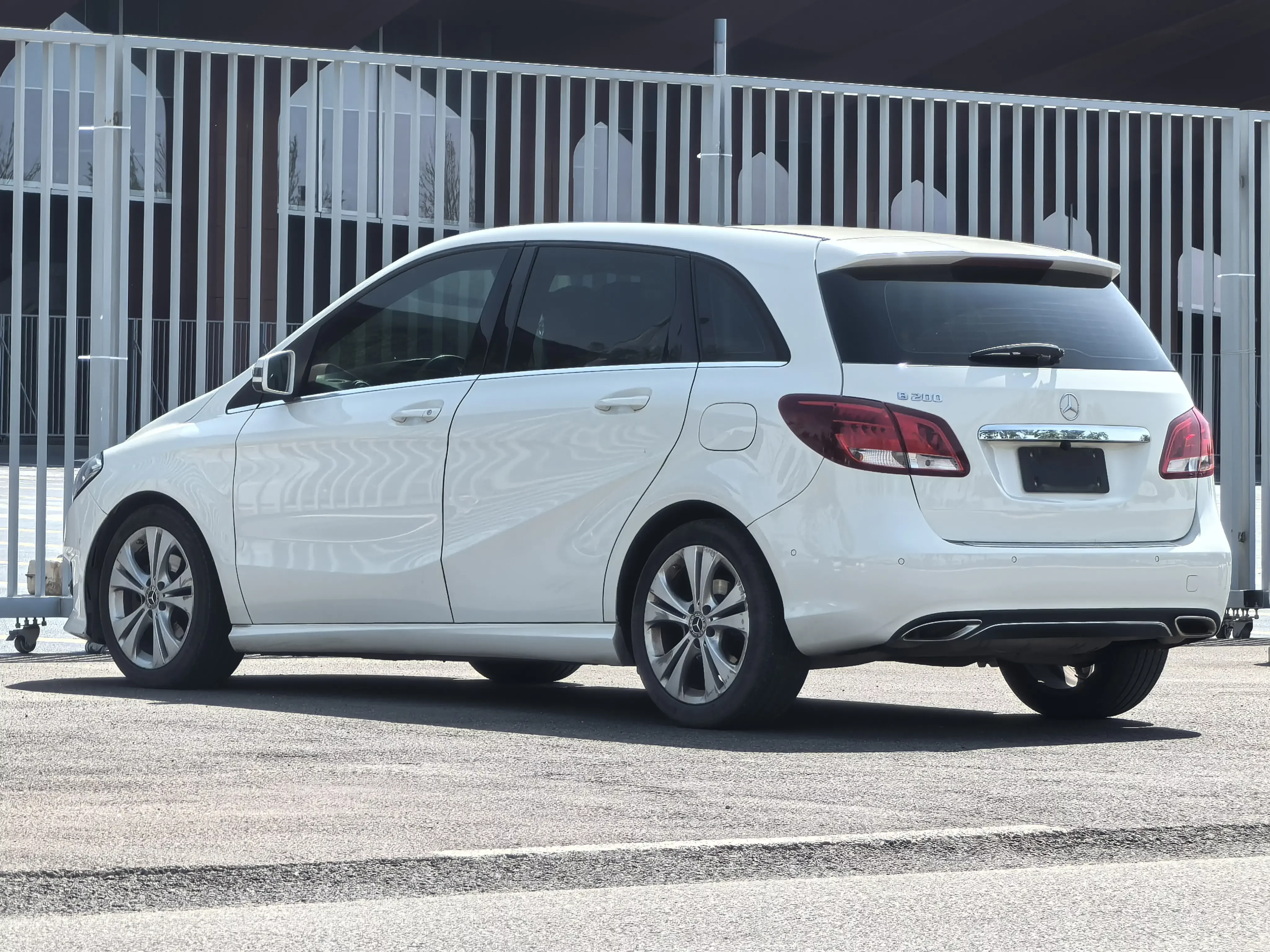 Mercedes-Benz B Class