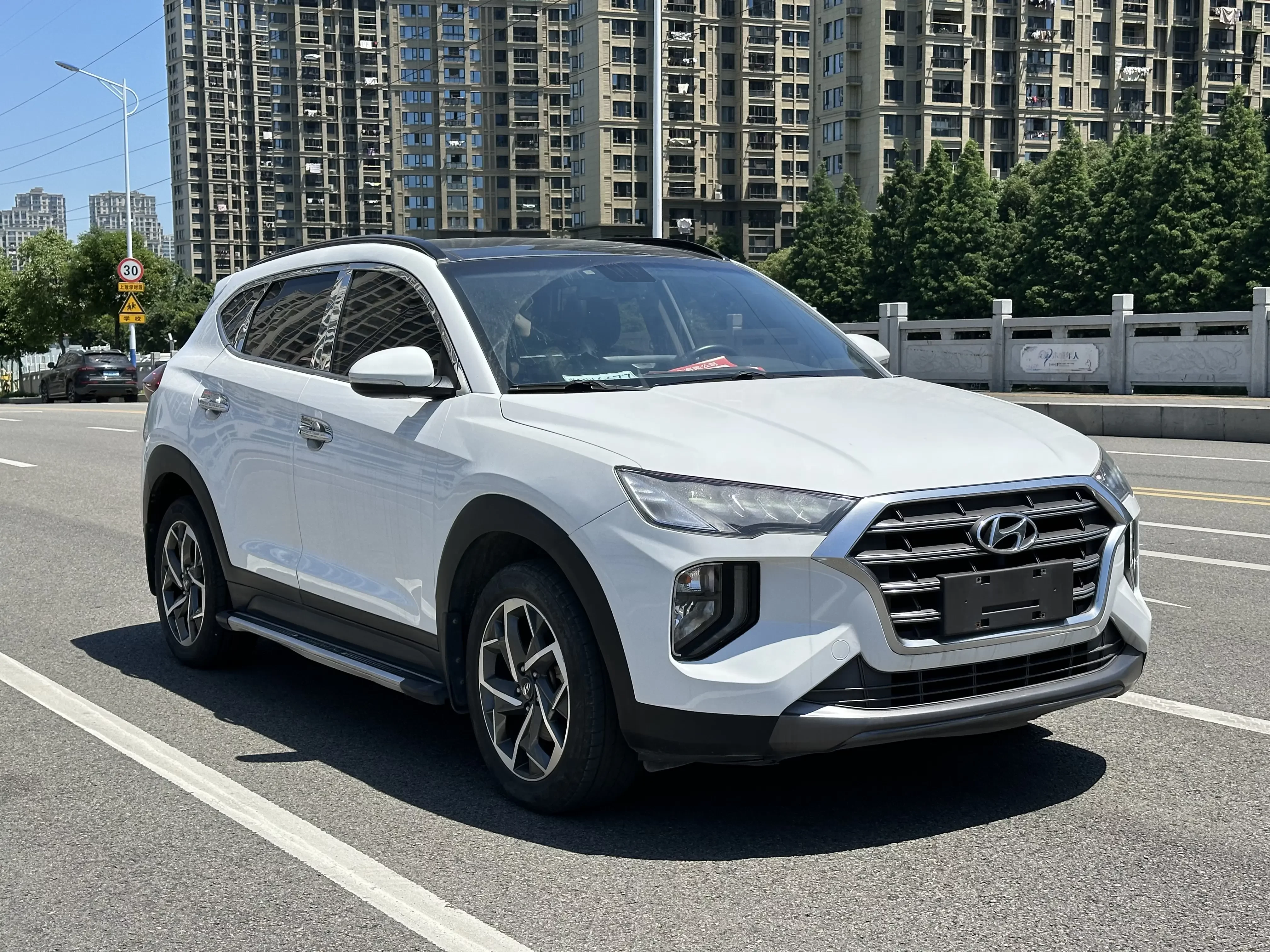 Hyundai Tucson L