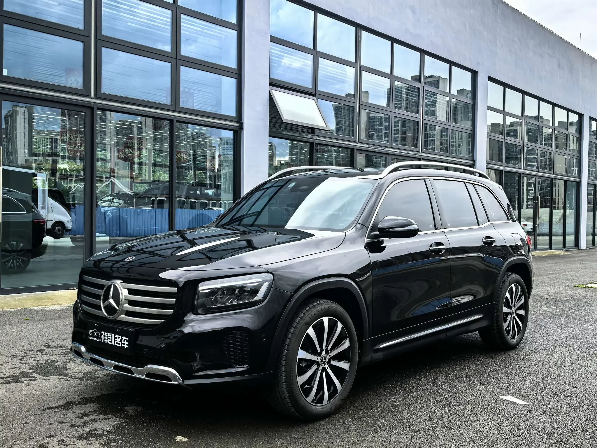 Mercedes-Benz GLB