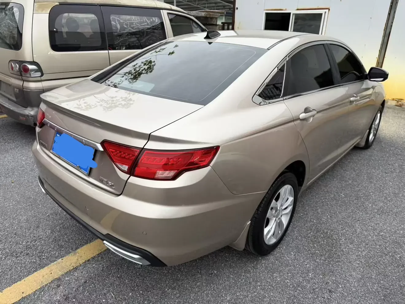 Geely Emgrand GL