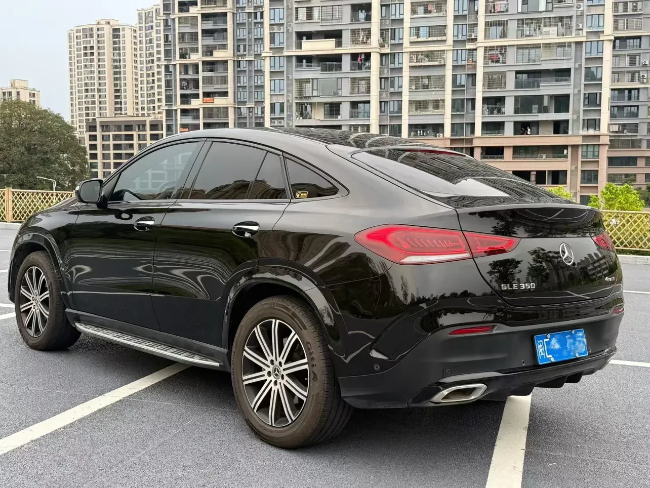 Mercedes-Benz GLE (Imported)