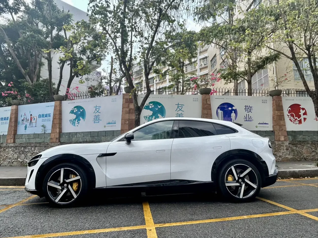 Xiaomi car Xiaomi YU7
