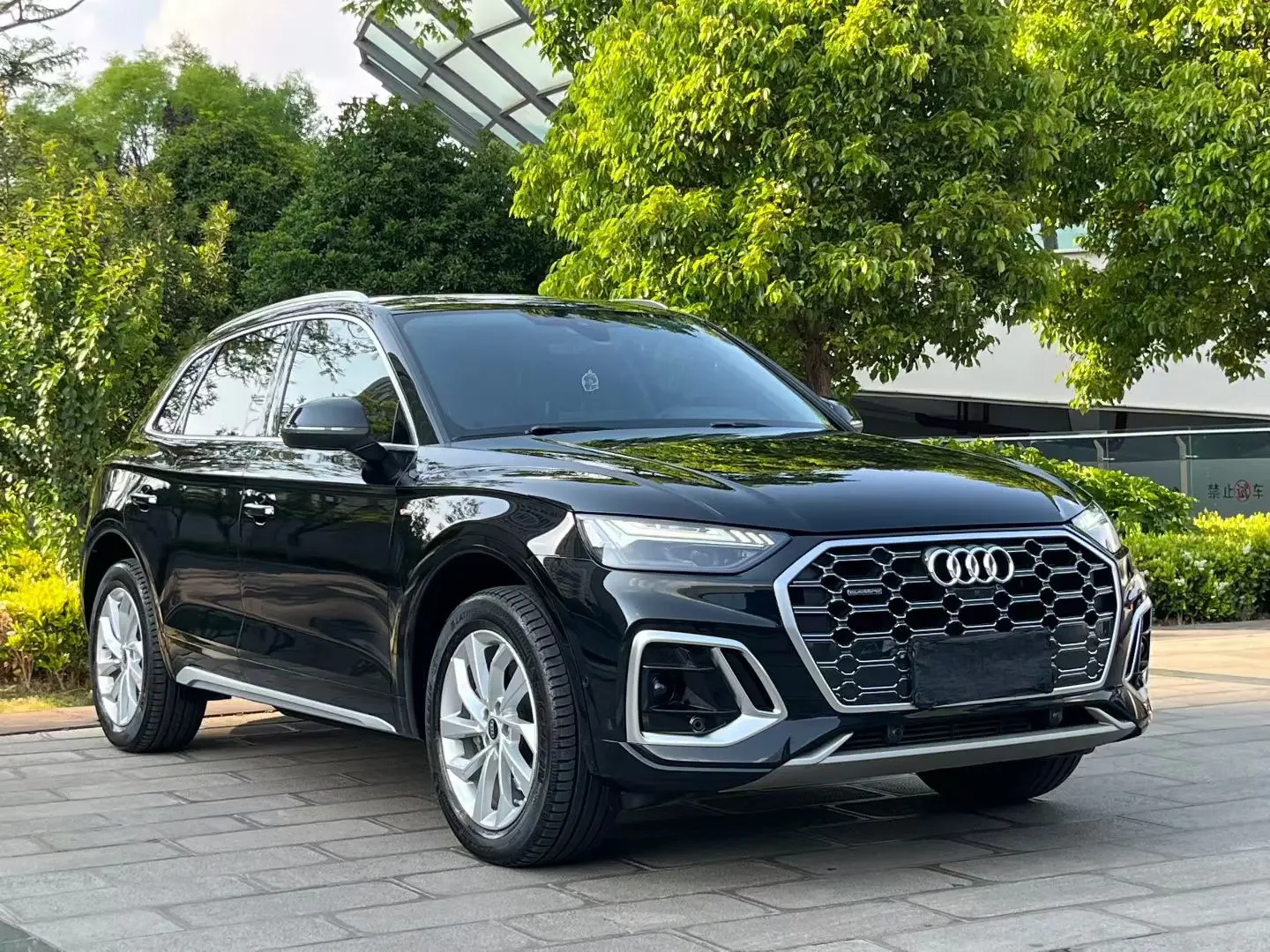 Audi Q5L Sportback