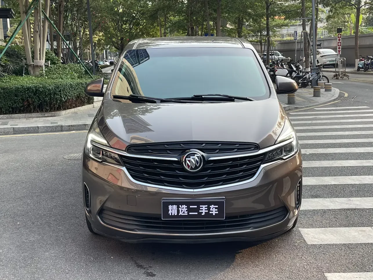 Buick GL8