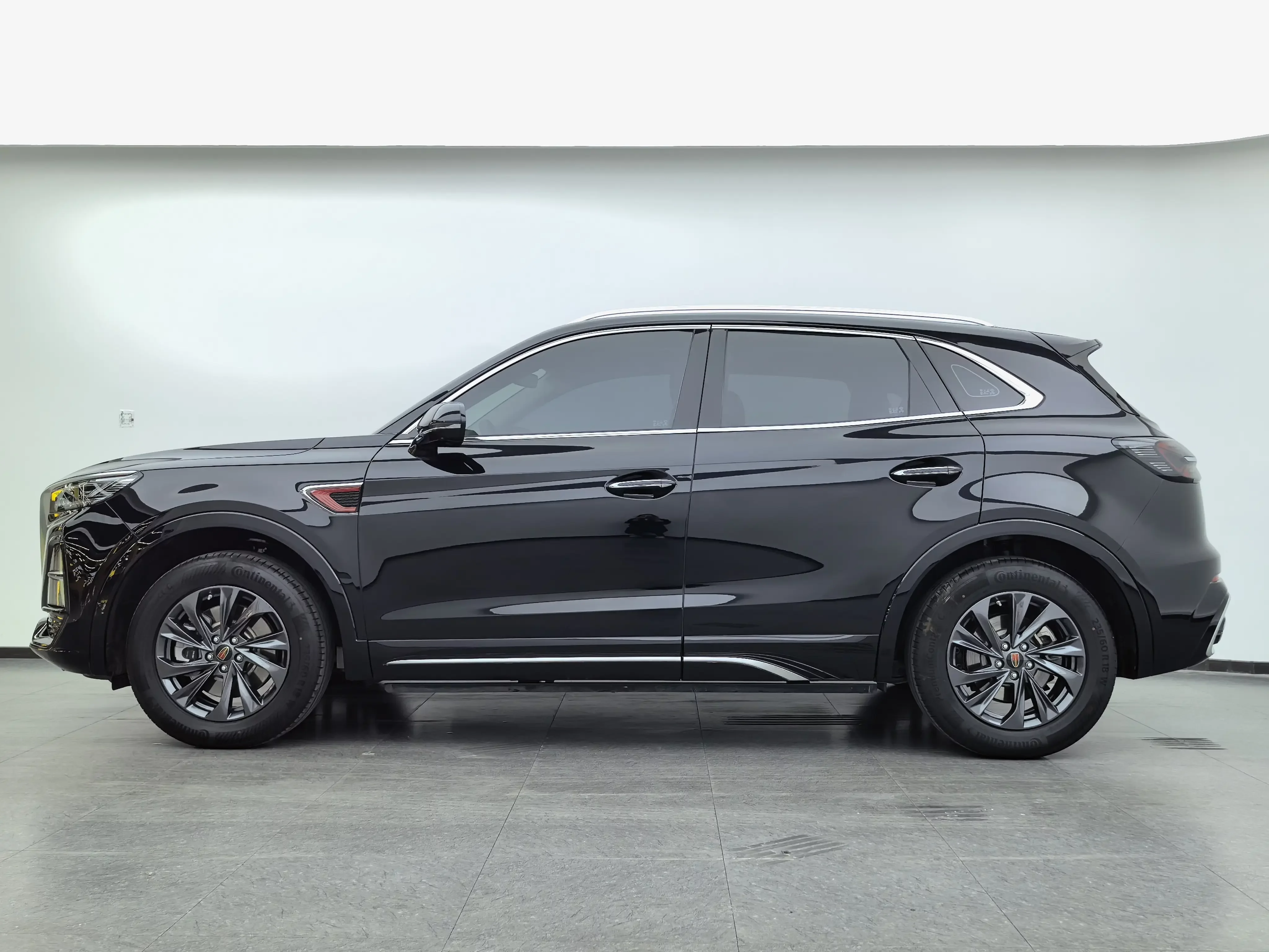 Hongqi HS5
