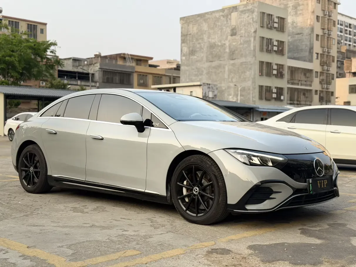 Mercedes-Benz EQE