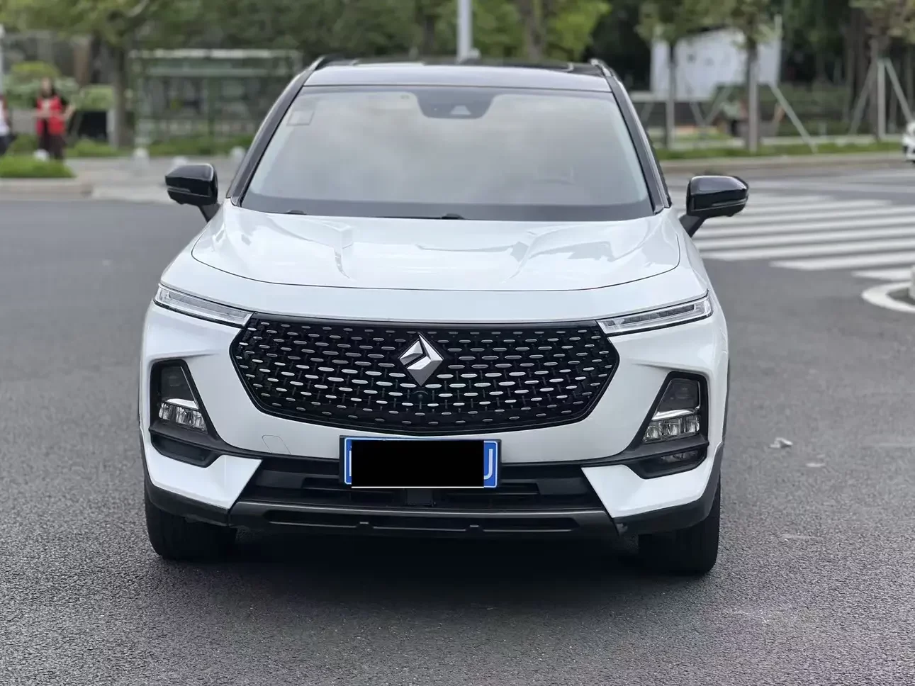 Baojun RS-5  из Китая