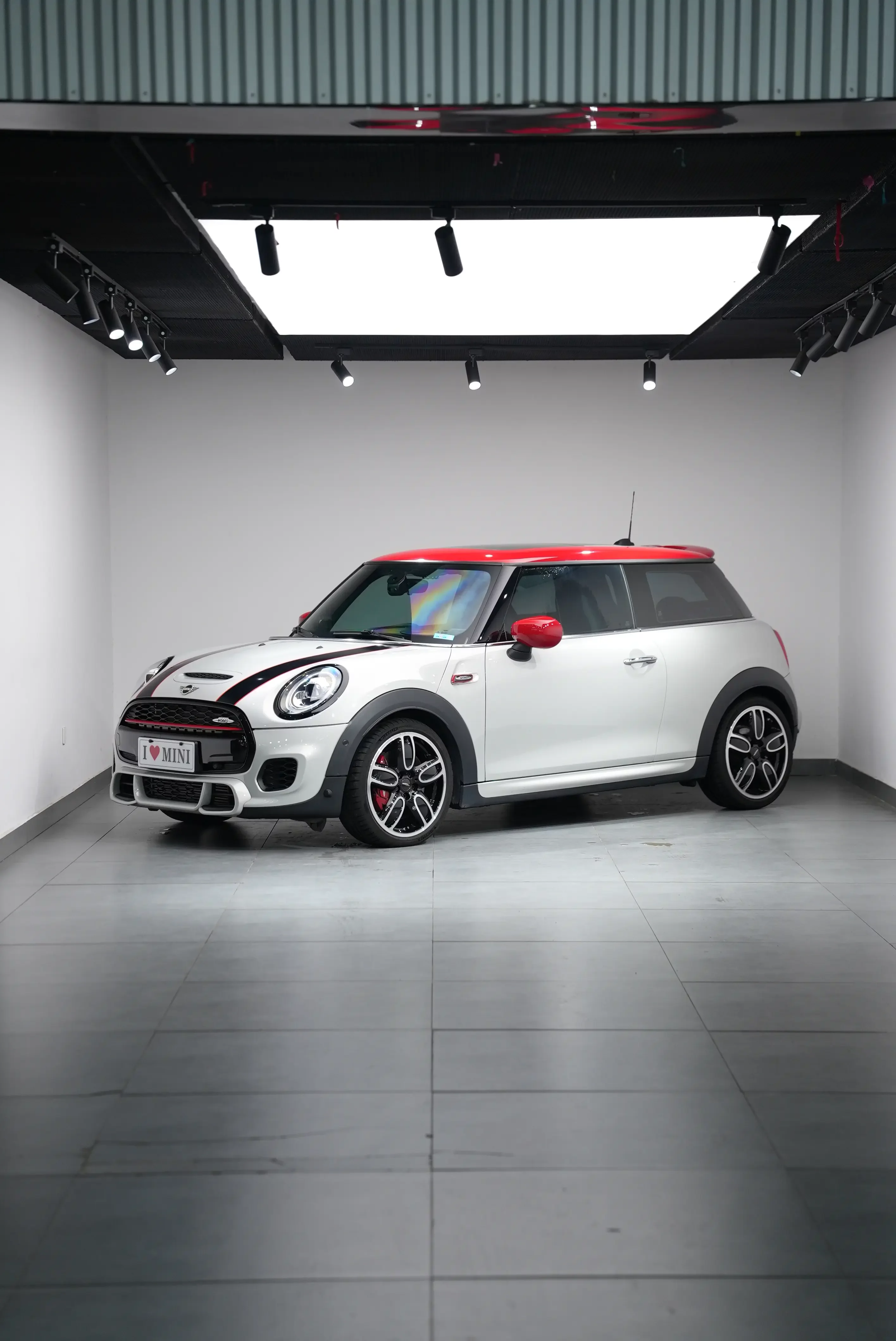 MINI JCW