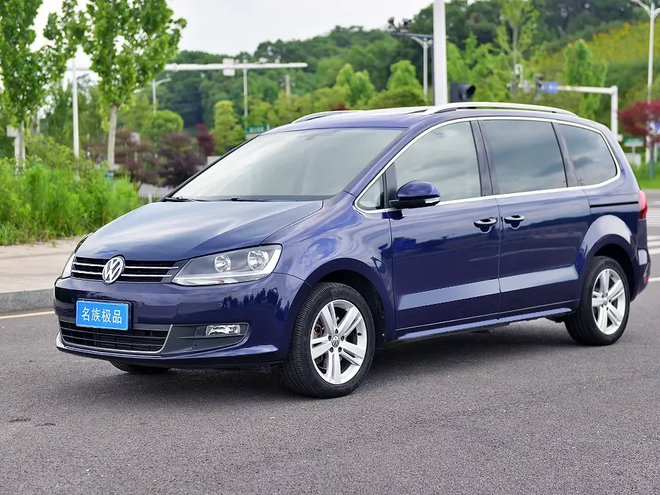 Volkswagen Sharon