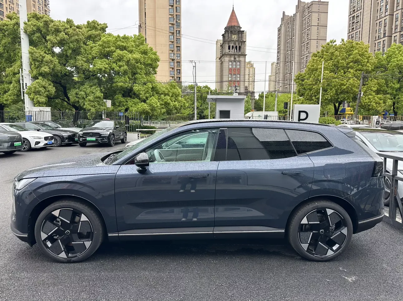 Volvo XC70