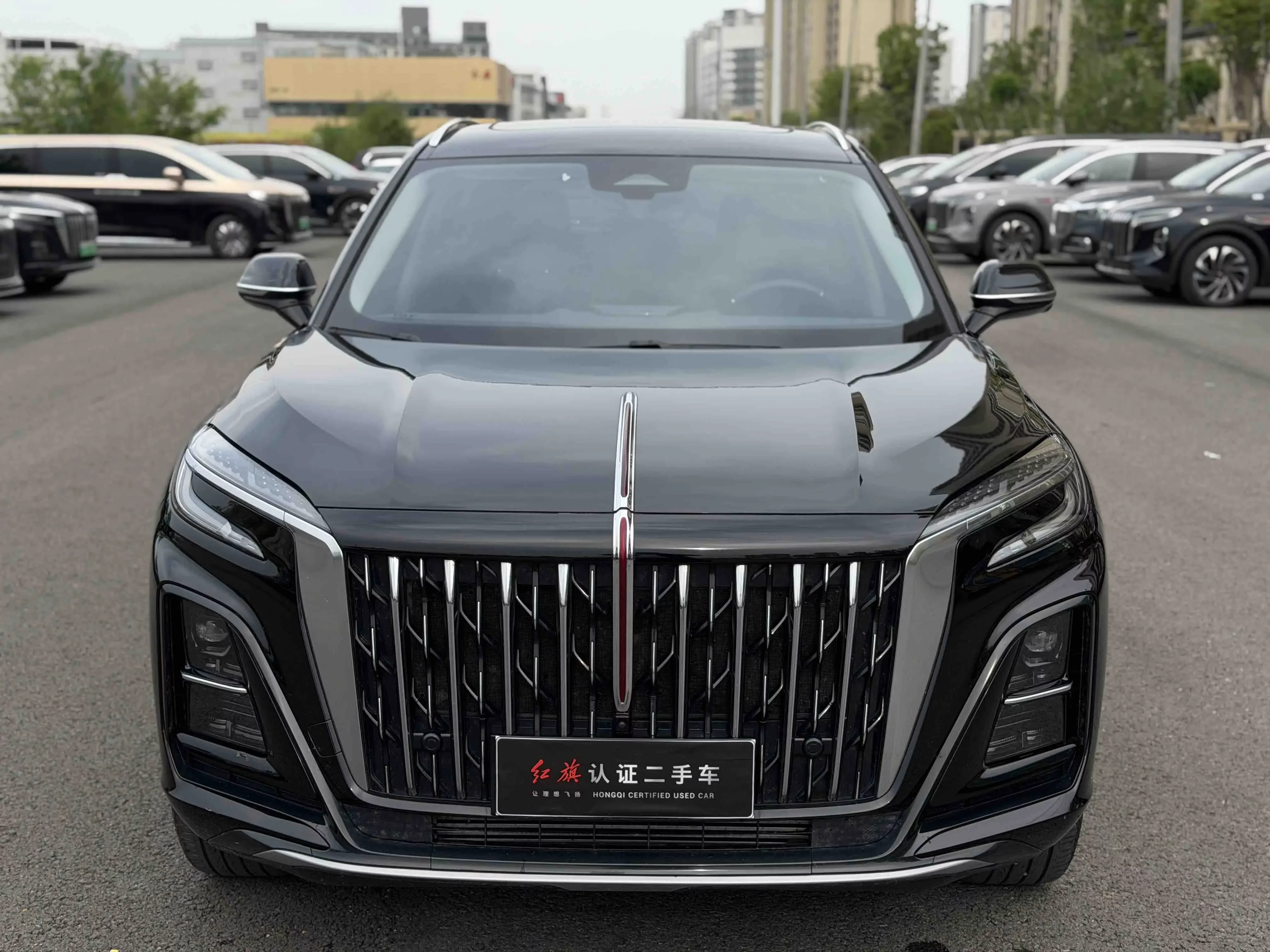 Hongqi HS3 PHEV