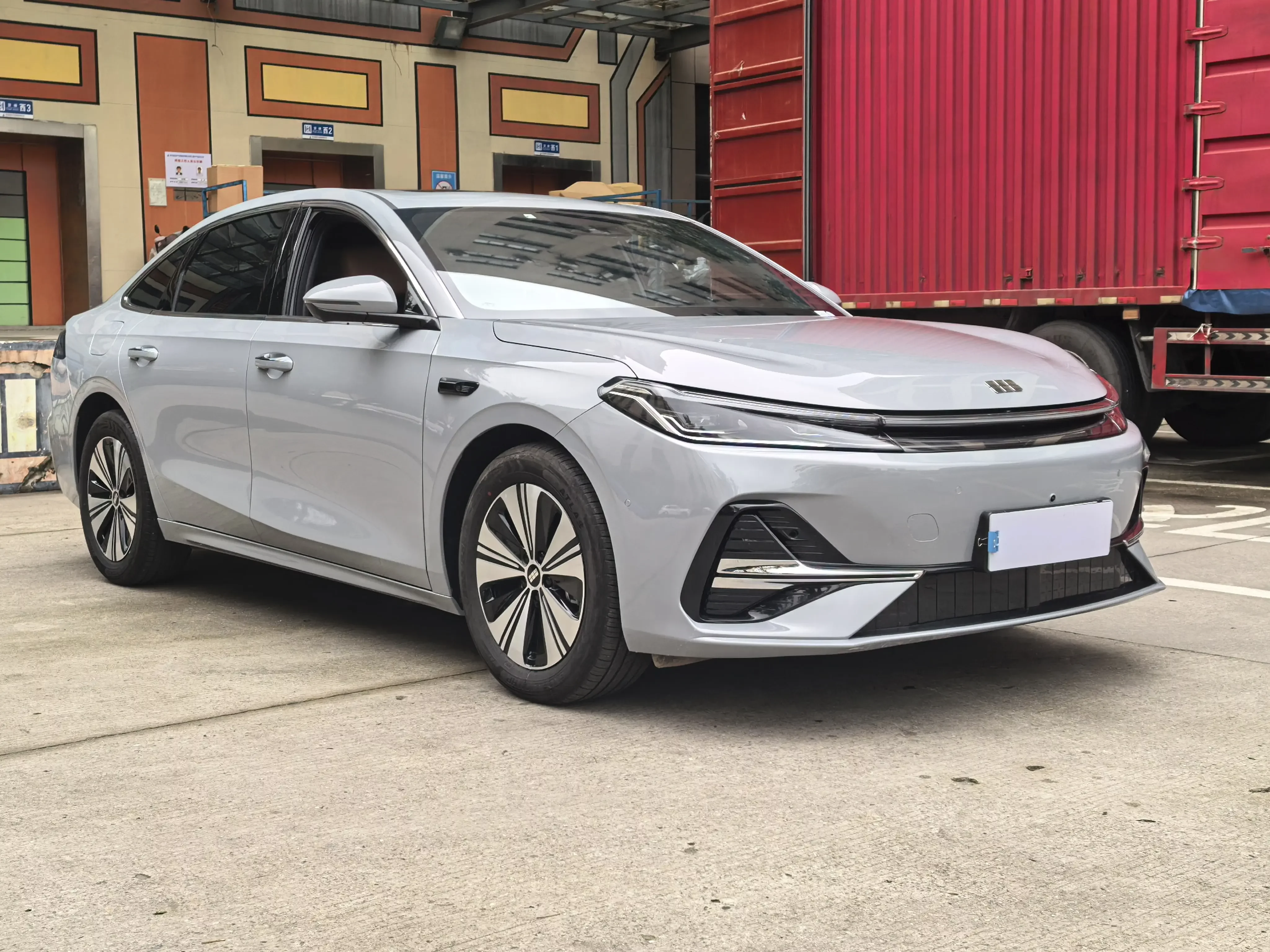 Geely Galaxy A7 EM