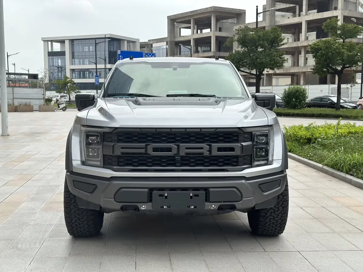 Ford F-150 Raptor
